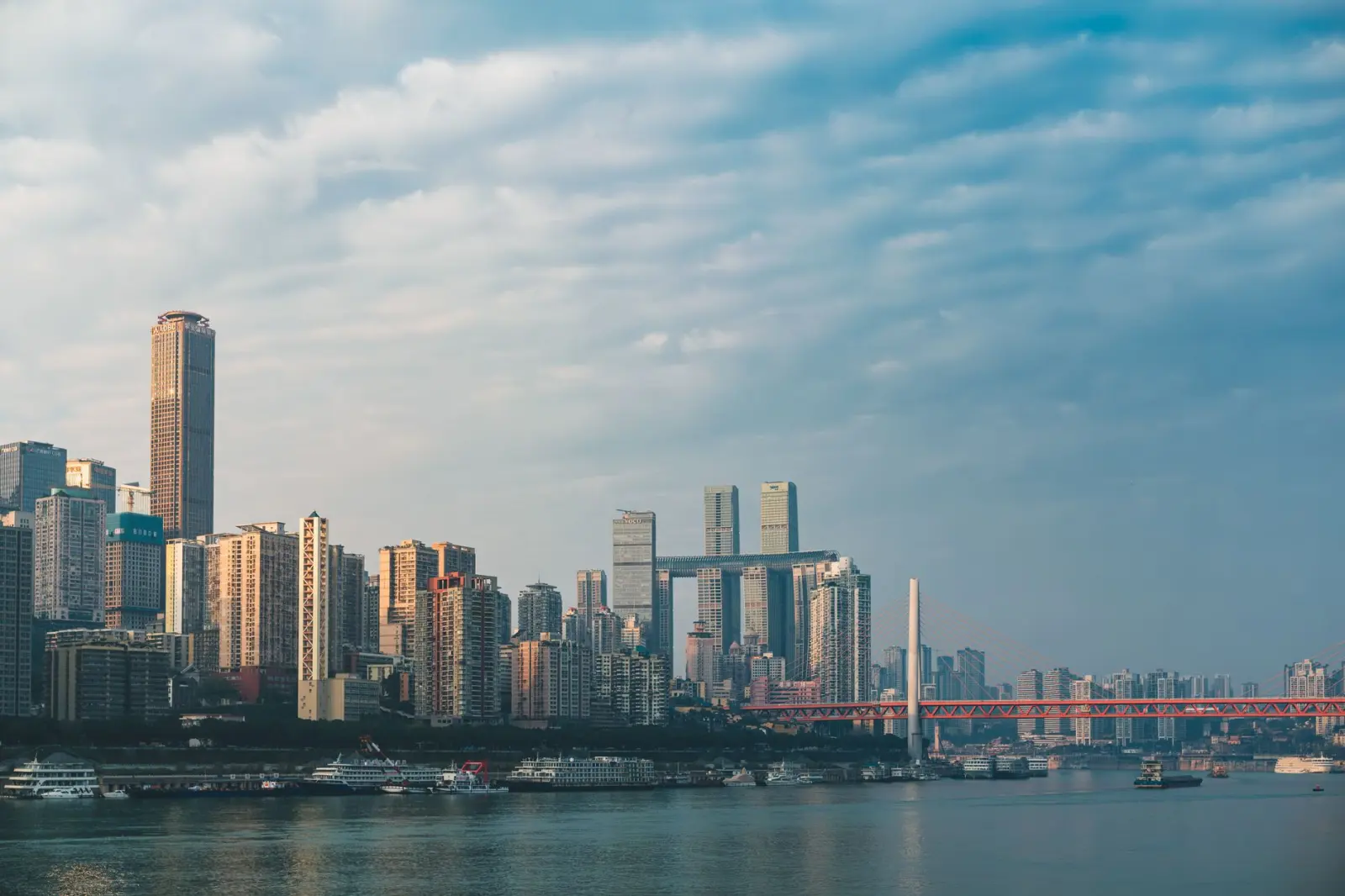 重庆恒凡达幕墙工程常见类型与适用建筑场景分析正文配图 1