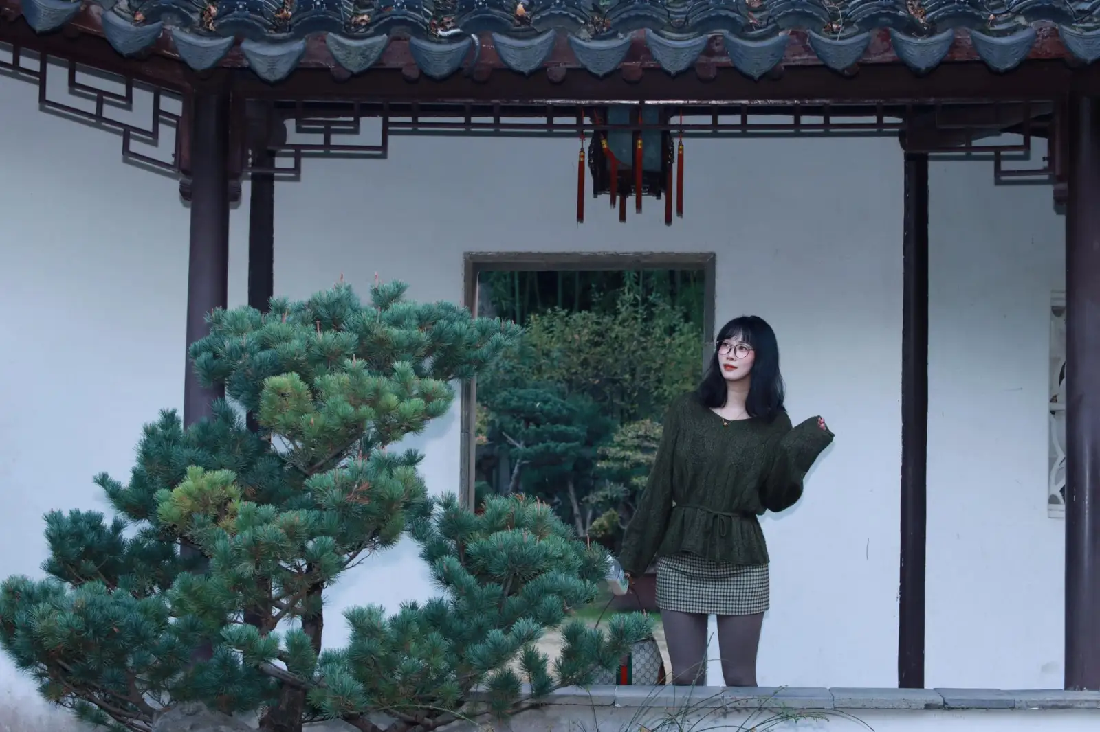 玻璃幕墙与铝合金门窗的节能性能对比分析——重庆恒凡达建筑工程实践参考