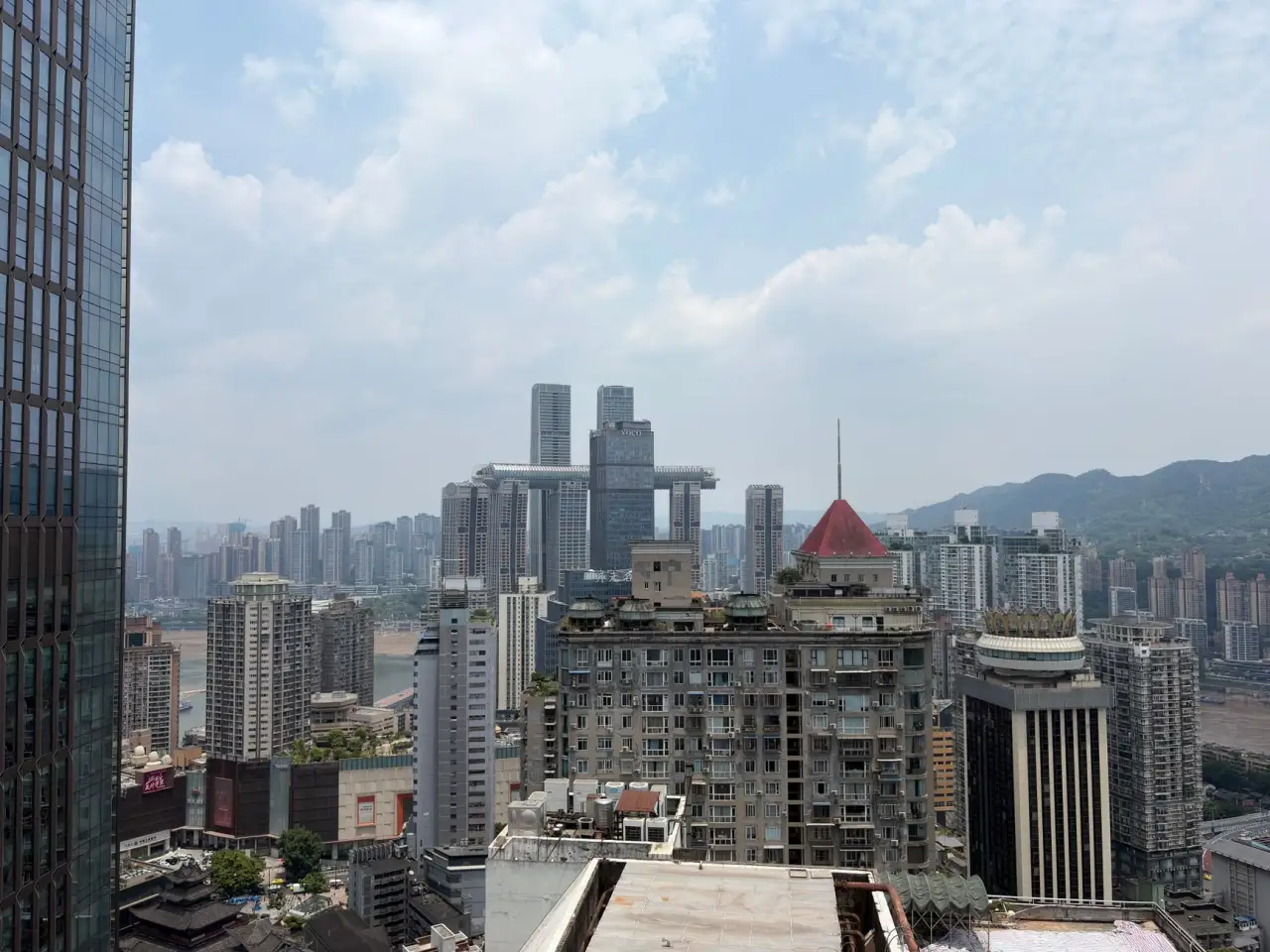 重庆地区玻璃幕墙工程节能设计与材料选择要点分析正文配图 1