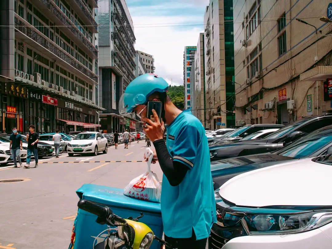 塑钢门窗与断桥铝门窗在西南地区幕墙工程中的性能对比