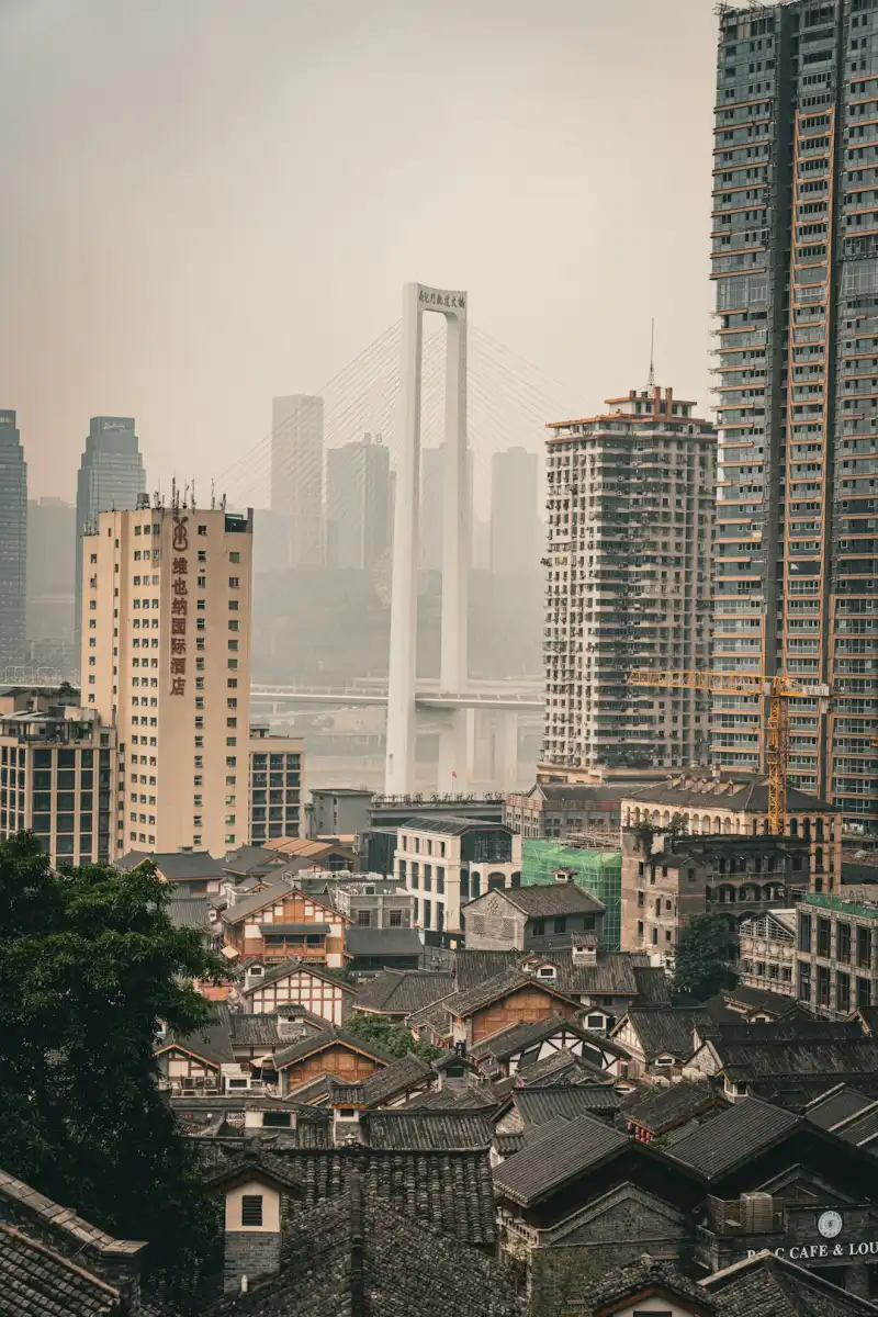 重庆地区铝合金门窗与塑钢门窗的节能性能对比分析