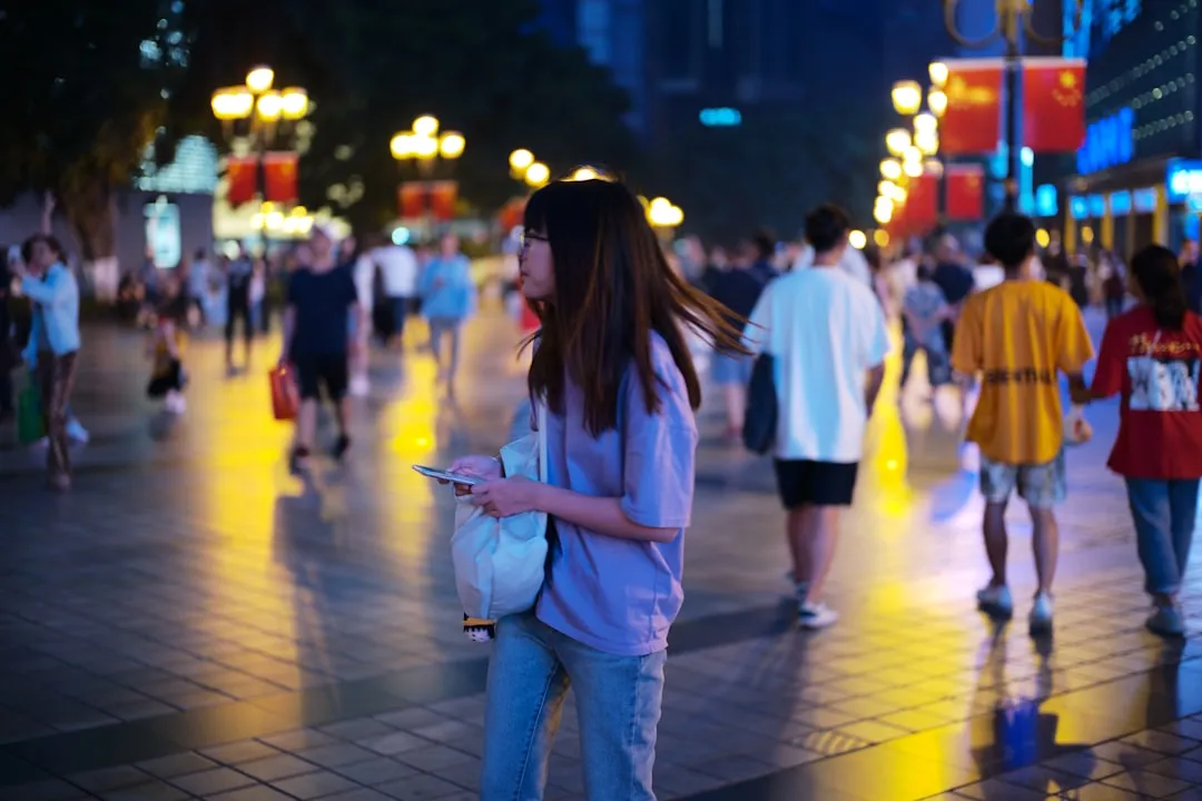 铝合金门窗与塑钢门窗性能对比及工程选型指南